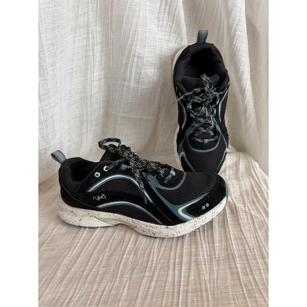 Ryka Sky Walk Trail Women's Walking Shoes – Size 8M (Black/Teal) Style: G9036M3